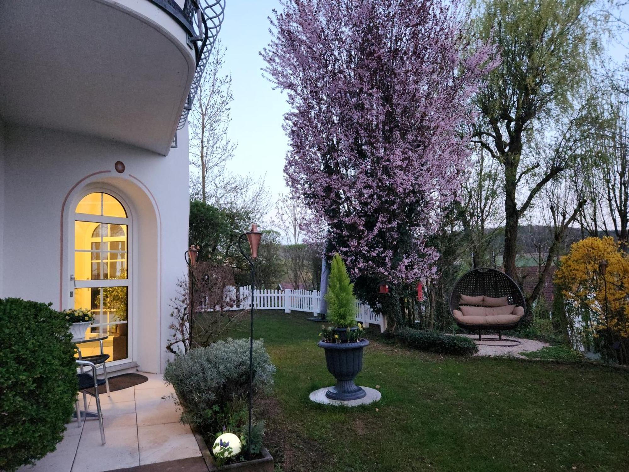 Appartement Gardenview & Bei Bad Kissingen Nüdlingen